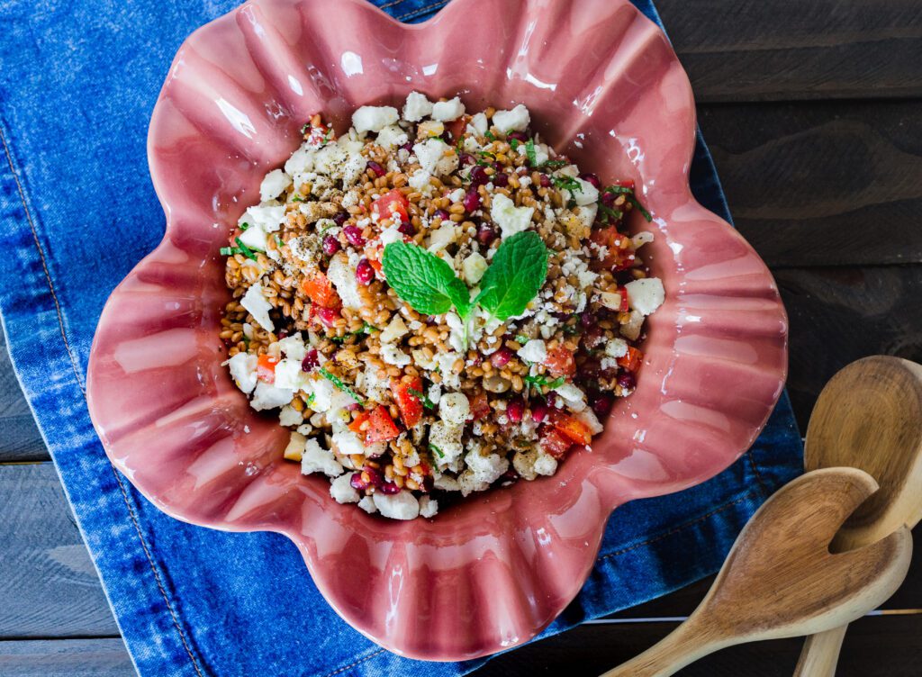 Delta-Rezept: Orientalischer Grünkernsalat mit Granatapfel und Minze ...